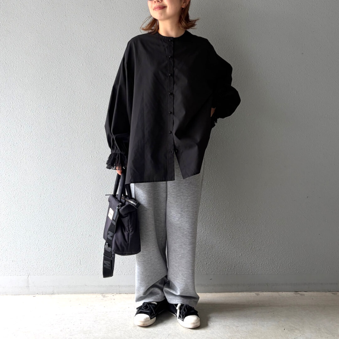 Lace Frill Cuff Blouse(BLACK)