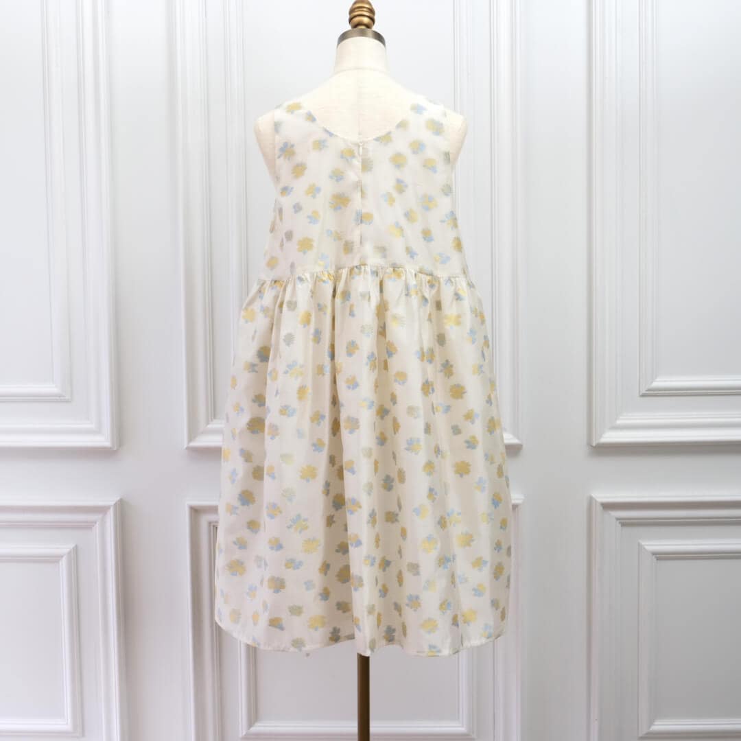 Sheer Flower Jumper Dress(CREAM)