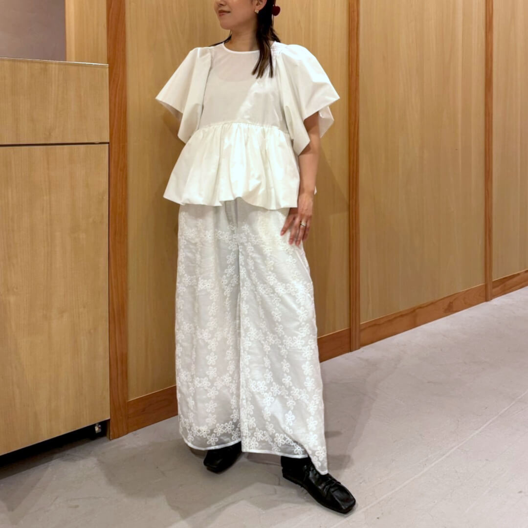 ���㥶���ե쥢�֥饦��(WHITE)