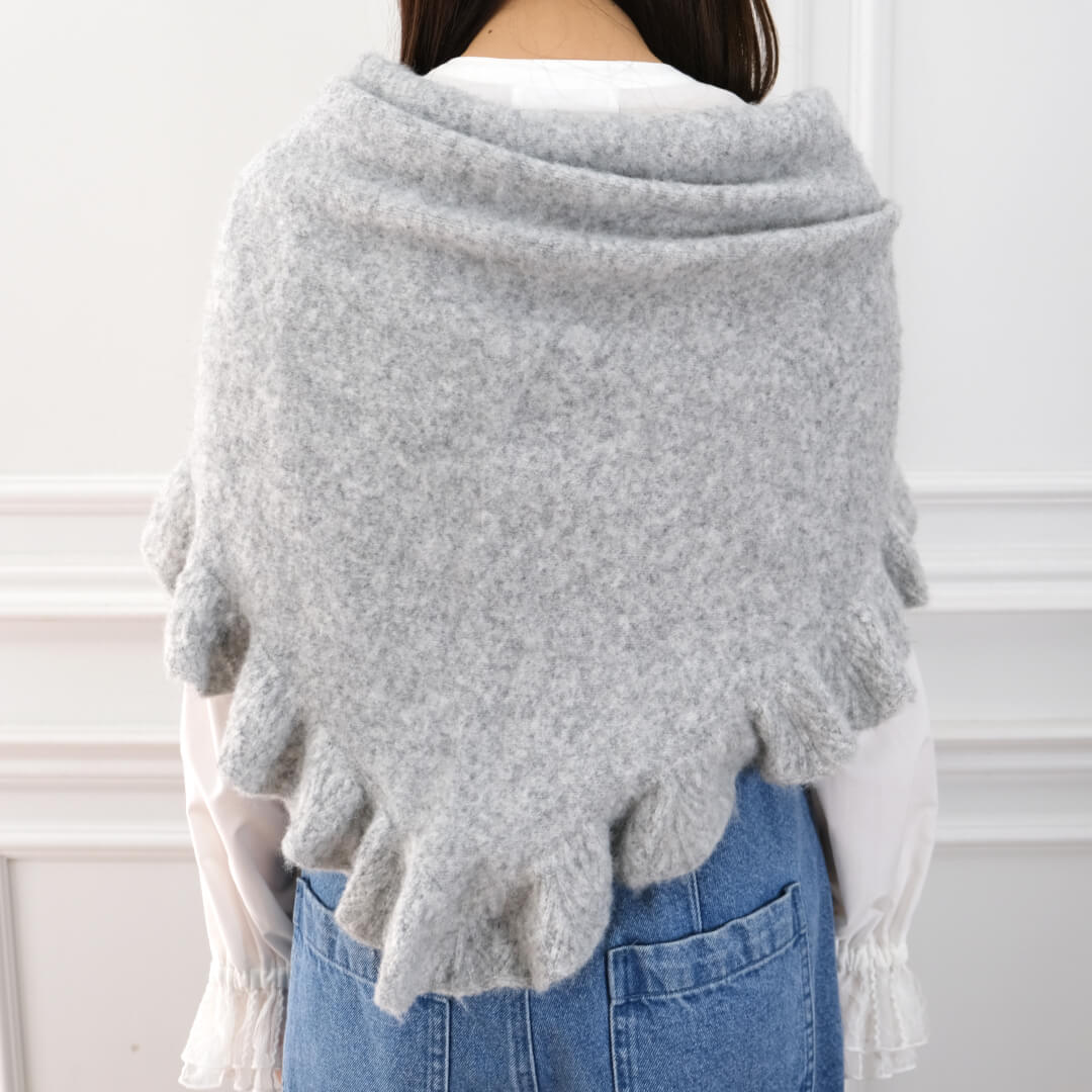 Frill Triangle Muffler(GRAY)