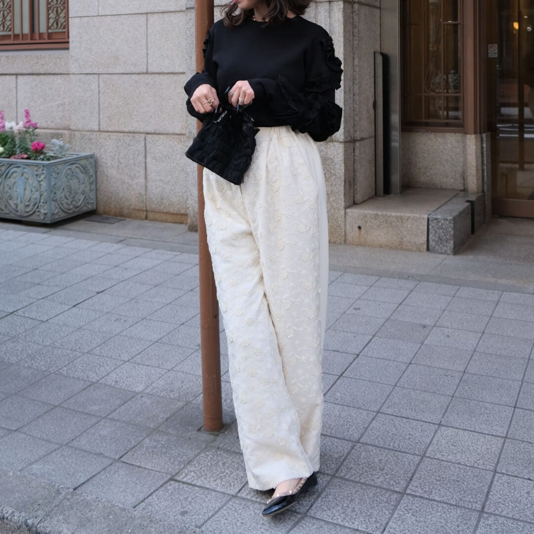 フルールエンブロイダリーパンツ(IVORY) | すべての商品 | UN MINOU