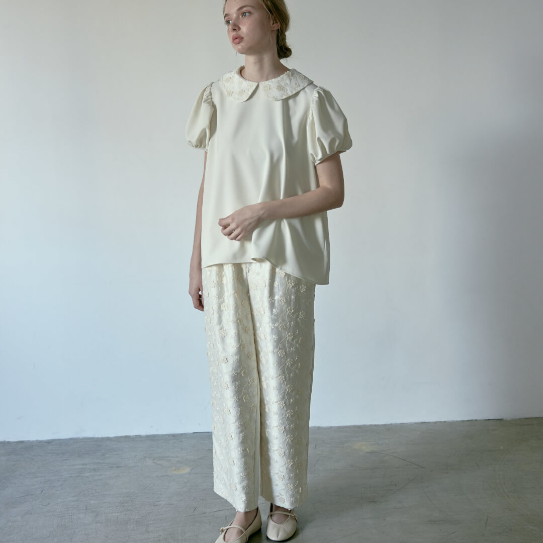 フルールエンブロイダリーパフブラウス(IVORY) | 新着商品 | UN MINOU