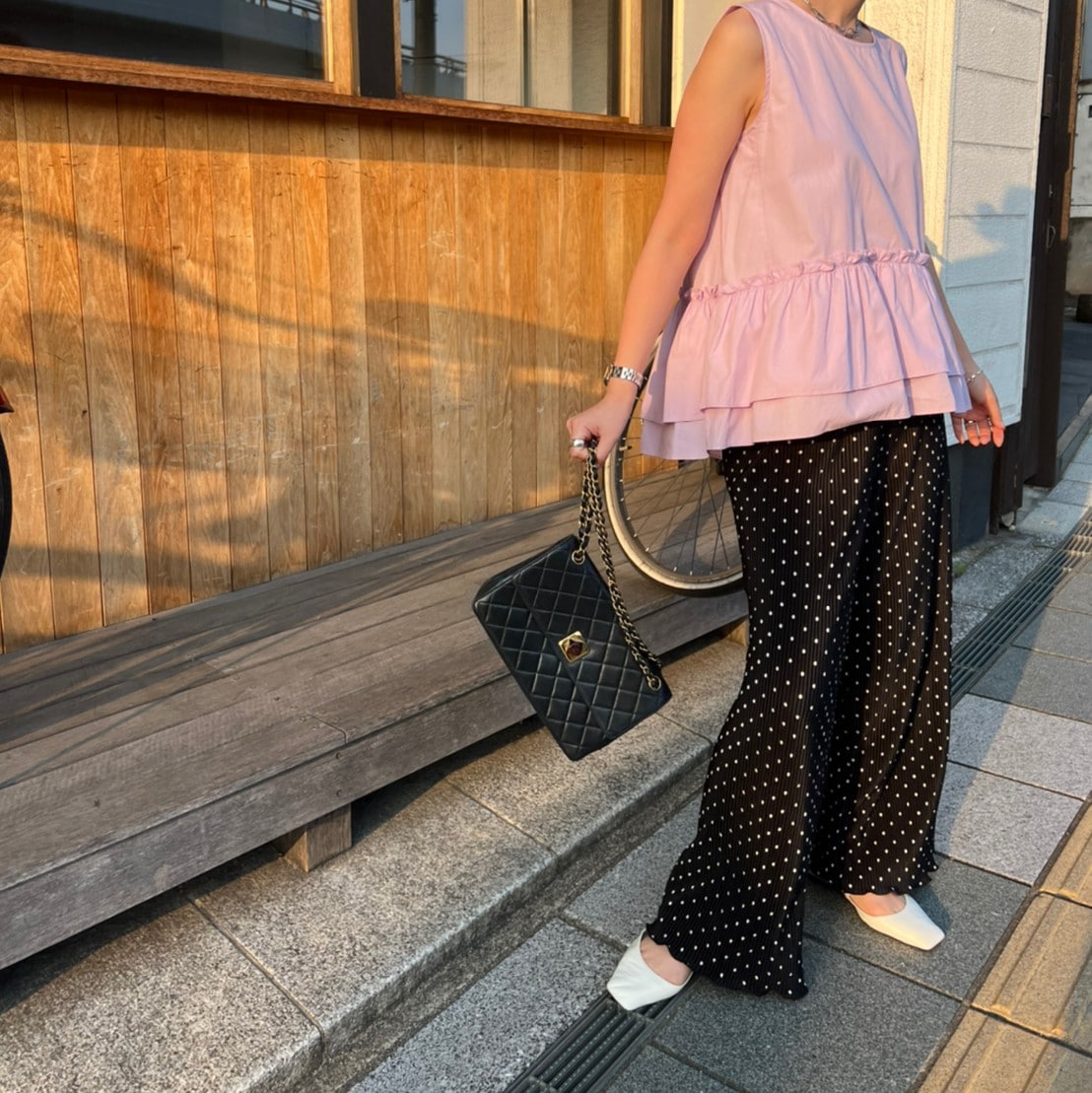 新品未使用⭐︎アンミヌ unminou センタープレスドットパンツ 新品未使用⭐︎アンミヌ unminou センタープレスドットパンツ