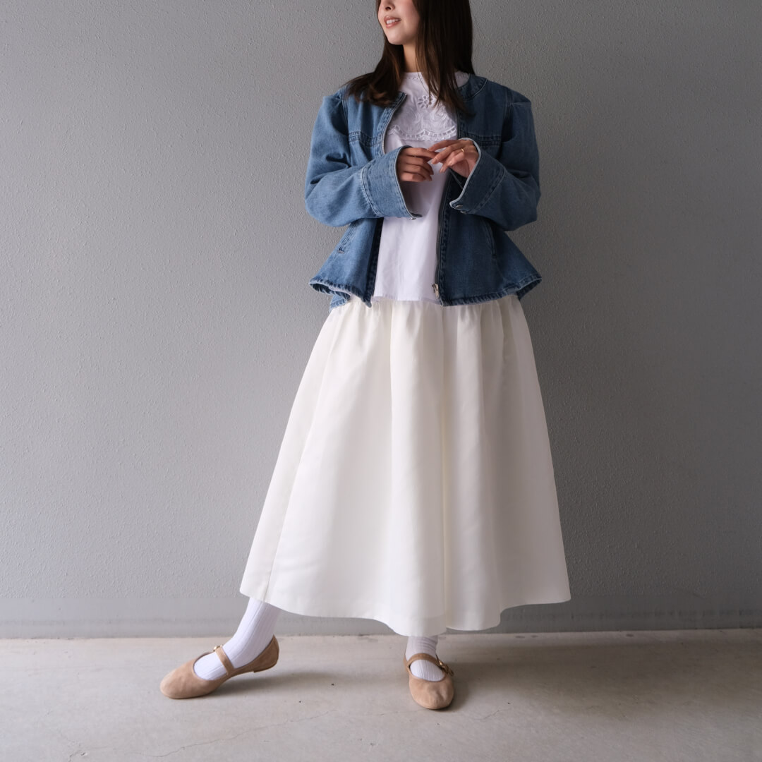 �֥��å��५�顼�֥饦��(WHITE)