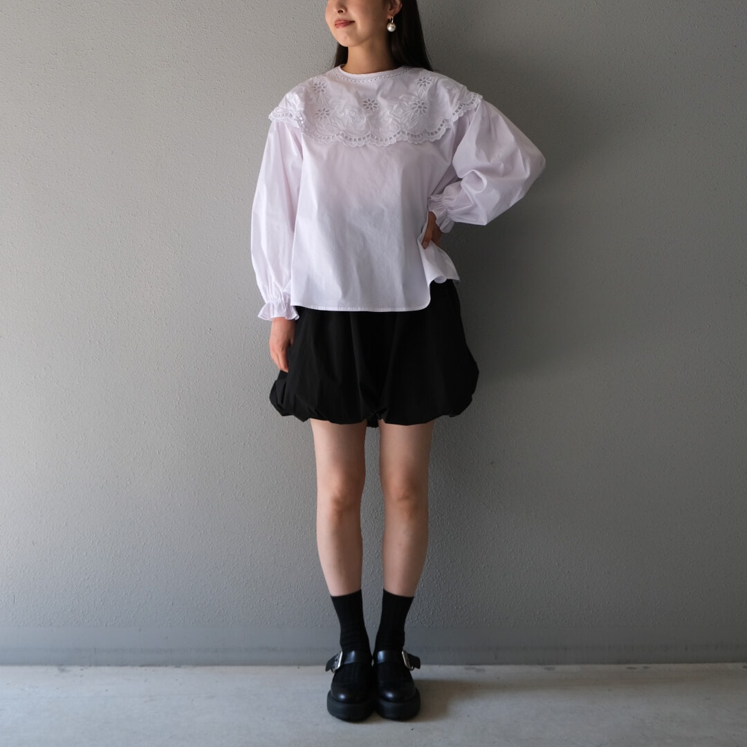 �֥��å��५�顼�֥饦��(WHITE)