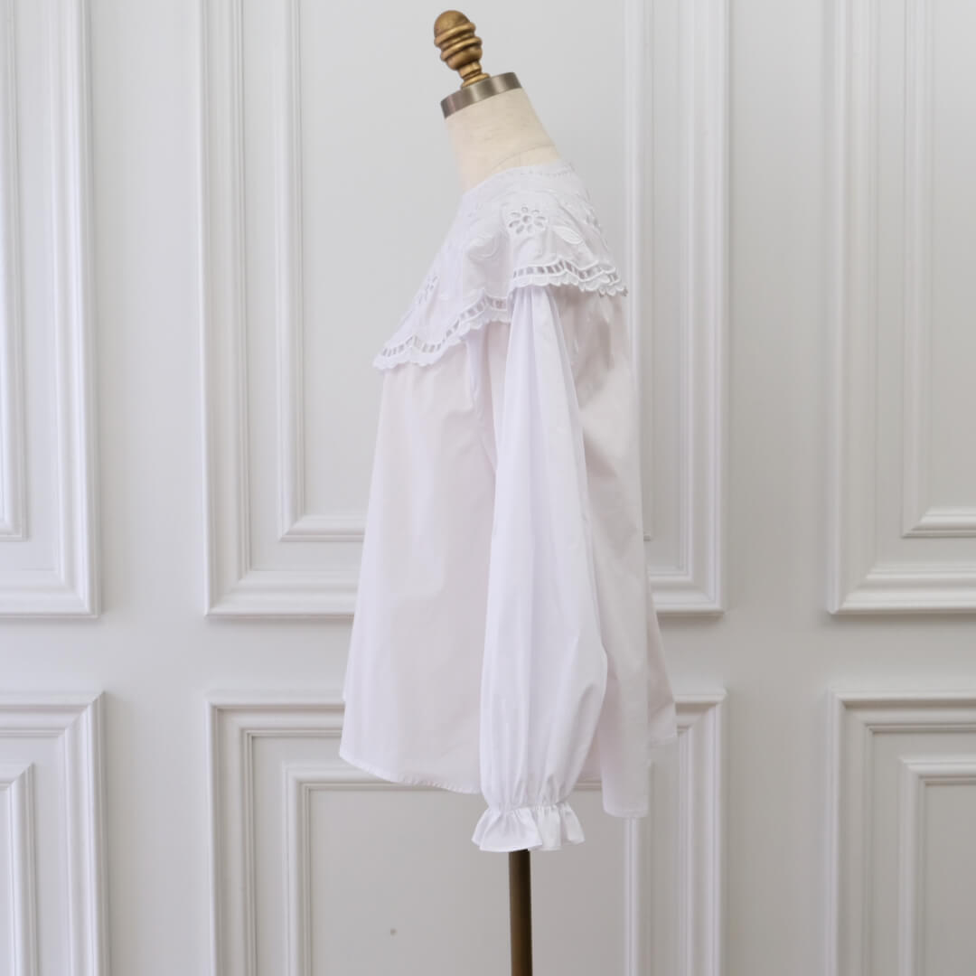 �֥��å��५�顼�֥饦��(WHITE)