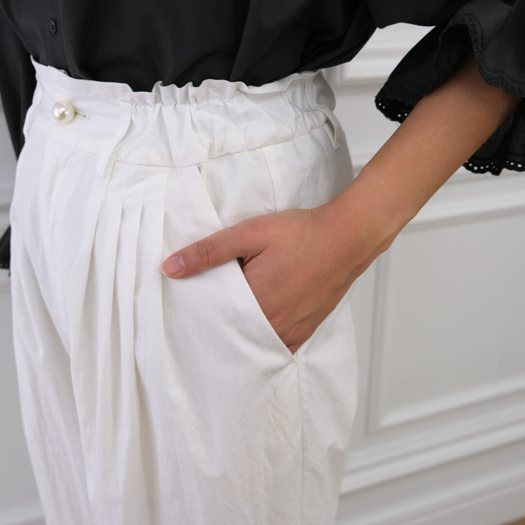 タックパールパンツ(WHITE) | すべての商品 | UN MINOU