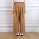 Smooth Tuck Pearl Pants(CAMEL)