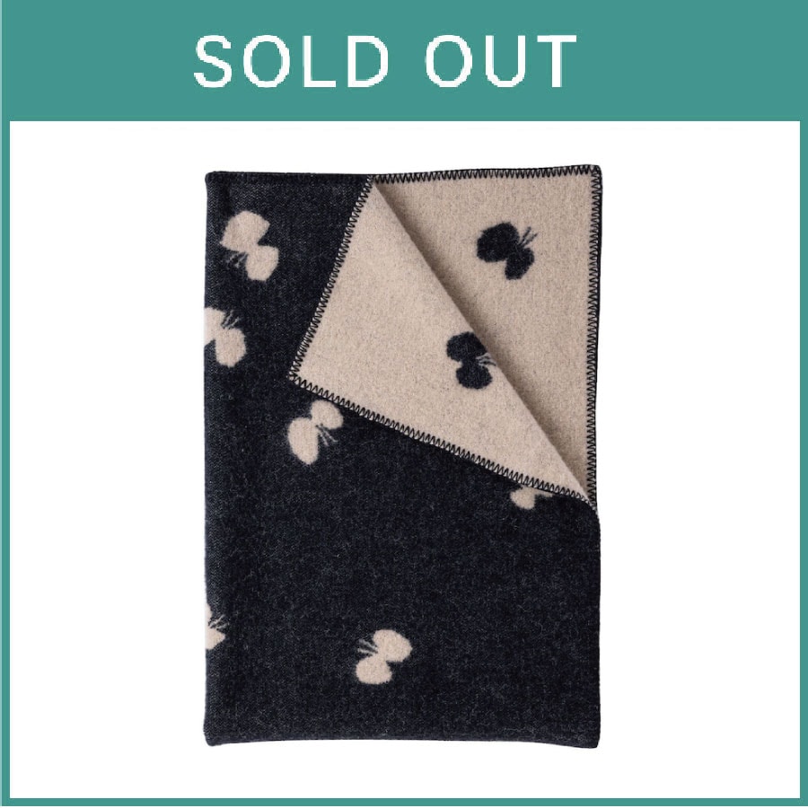 KLIPPAN//ウールハーフブランケット　CHOUCHO（ブラック）