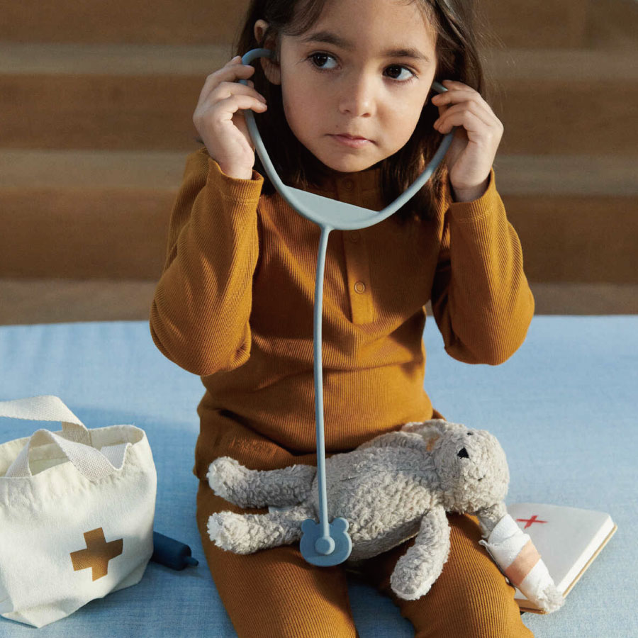 【liewood】リーウッド Lennart ドクターセット シリコンおもちゃ　お医者さんごっこ　医者