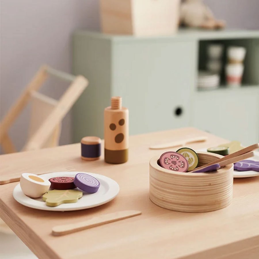 【kid's concept】キッズコンセプト　Salad play set　サラダセット　木製おもちゃ　おままごと