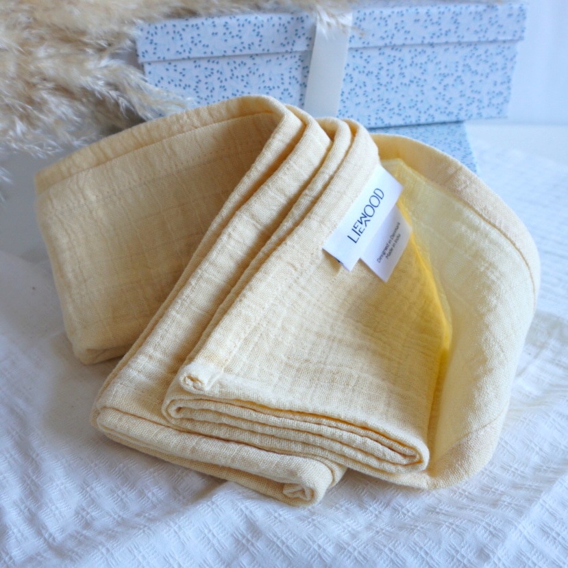 liewood //オーガニックブランケット（pale yellow）