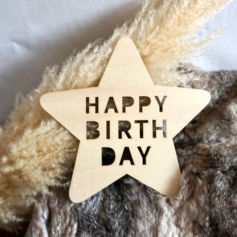 unone //オリジナル　木製スタープレート（ナチュラル）L