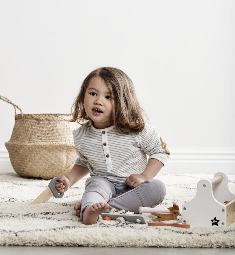 kids concept //木製おもちゃのツールボックス