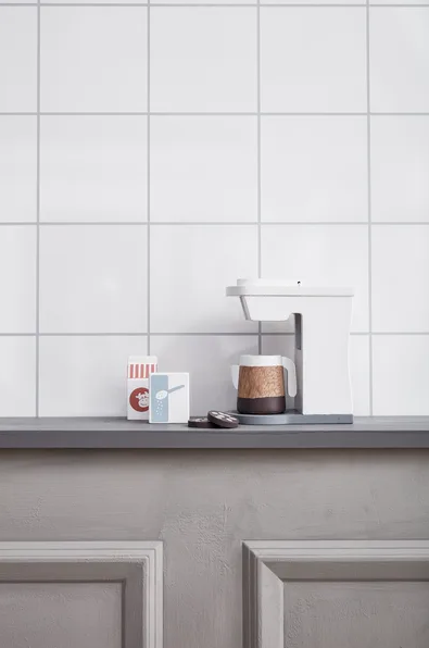 kids concept //木製おもちゃのコーヒーメーカー