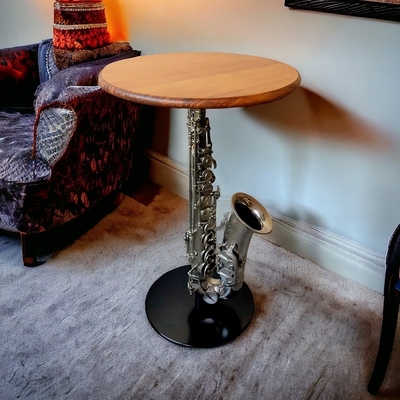 saxophone table（Silver）