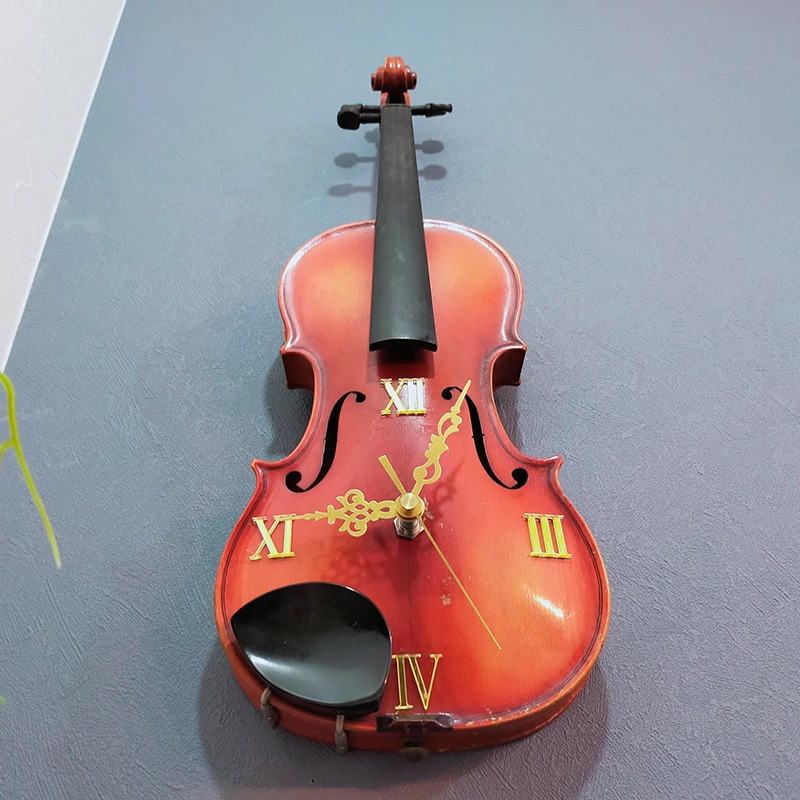 violin clock