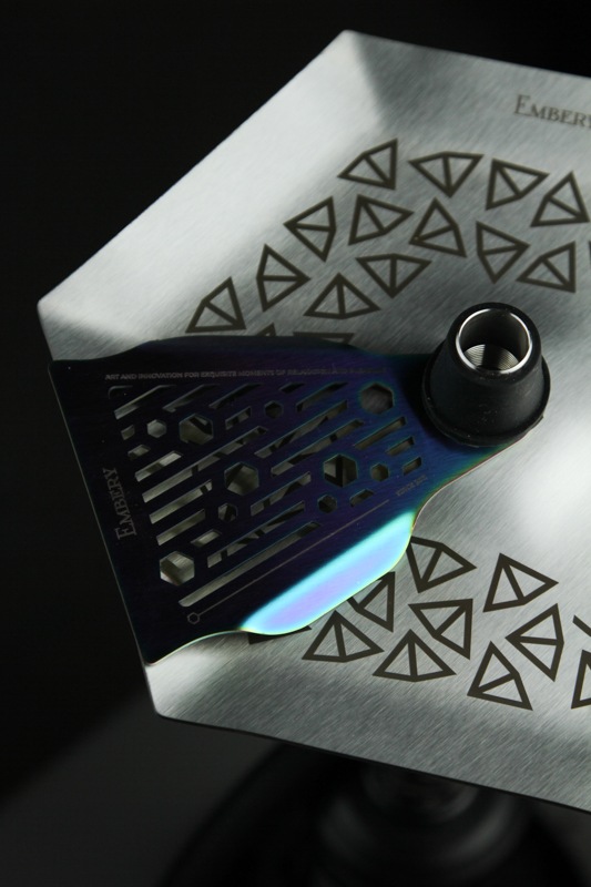 Embery&UPTAIL����٥꡼����ܥ�ǥ� MONO-H 4.0 - Silver Rainbow