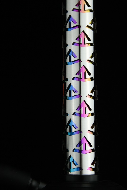 Embery&UPTAIL����٥꡼����ܥ�ǥ� MONO-H 4.0 - Silver Rainbow