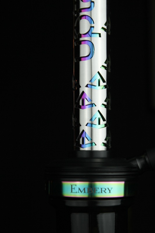 Embery&UPTAIL����٥꡼����ܥ�ǥ� MONO-H 4.0 - Silver Rainbow