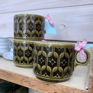 Hornsea Heirloom Mags ��Green�ˢ����ʤϾ��ʥꥹ�Ȥ˥����å������ϸ塢����ǧ������