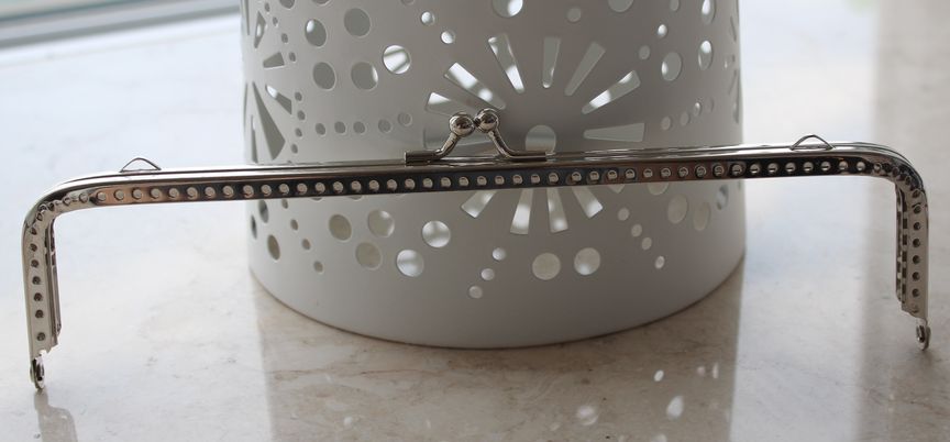 ◇Ku-87◇特価口金【口金】角型大きめ20.5cm 縫い付けタイプ