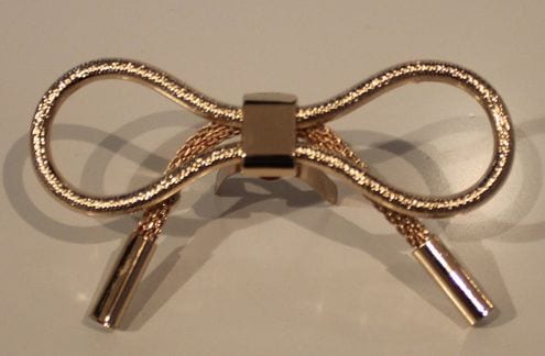 ◇P-82◇【金属モチーフ】紐リボン風 リボン型金属モチーフ 簡単