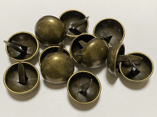 ◇P-41◇バッグやリュックの底用金具 大きめ 22㎜ぽっこり半円タイプ