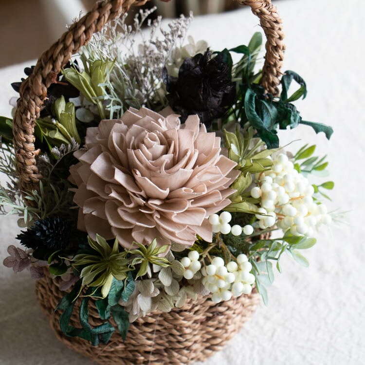 かごアレンジメント　ドライ＆プリザーブドフラワー hacoの花贈りIプリザーブドフラワーI鹿児島 (@haco_flowerdesign