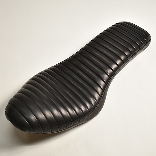 Hates Seat Co./Tuck and Roll Cobra Seat（ヘイツシート シート