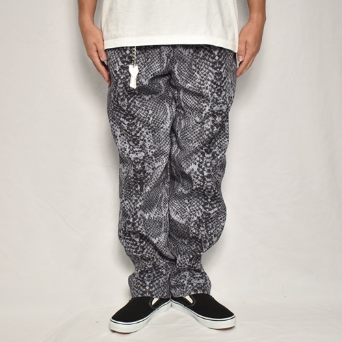 新品未使用　KAMIYA Fake Python Pants　ブラック Assthetic Pants Black Python - Pairadize