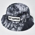 Shit Happens Black Tie Dye Bucket Hat�ʥ��åȥϥץ󥺥ϥåȡ˥֥�å��������� [a-8603]