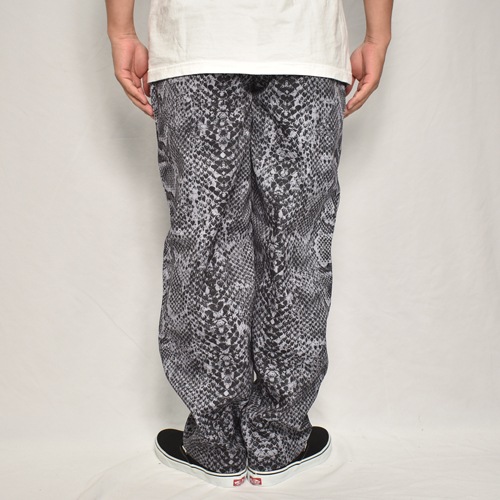 Python Easy Pants（パイソン イージーパンツ）グレー×ブラック [a