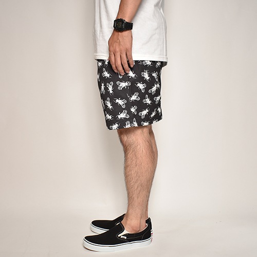 Over Printed FLY Easy Shorts�ʥե饤�����������硼�ġ˥֥�å��ߥۥ磻�� [a-6107]