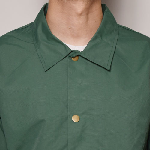 新品 INDEPENDENT コーチジャケット インデペンデントのスタイリッシュなデザインのコーチジャケット