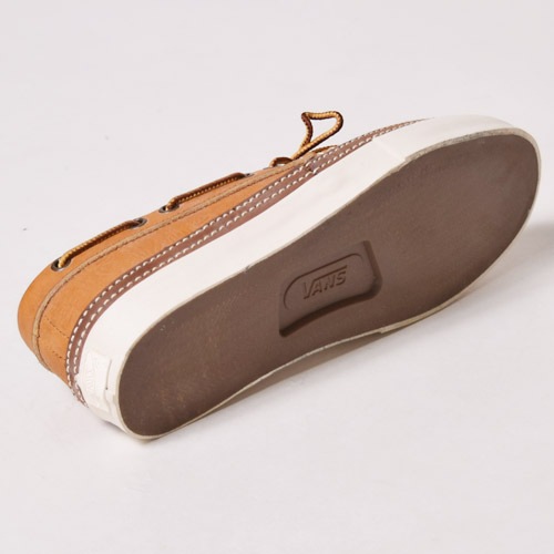 Vans Vault/Piragua LXʥХ ԥ饰)֥饦 [a-1752]