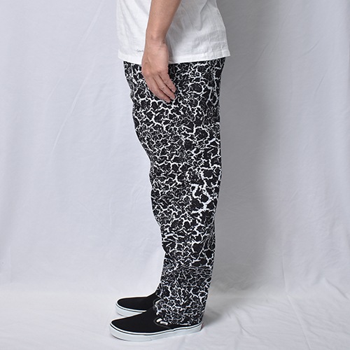 Crack Pattern Easy Pants�ʥ���å����������ѥ�ġ˥֥�å��ߥۥ磻�� [a-8431]