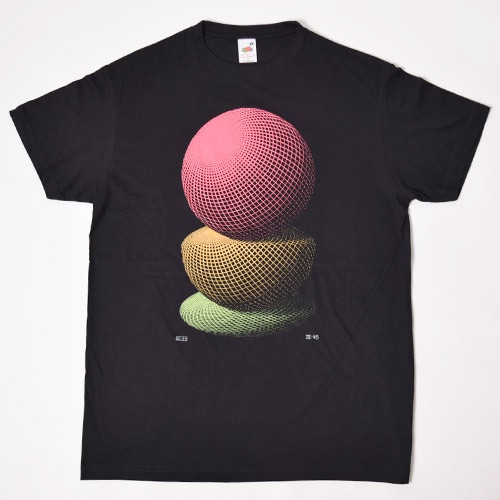 M.C.Escher/Three Spherss Print T-Shirt（M.C.エッシャー