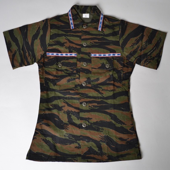 US ARMY��US/S/S Tyrolean Tiger Camo Utility Shirt��US�����ߡ� �����ꥢ�� �桼�ƥ���ƥ�������ġ˥֥롼 [n-6894]