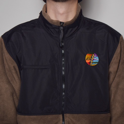 Day & Night Bolt Fleece Jacket�ʥǥ����ʥ��ȥܥ�� �ե꡼�����㥱�åȡ˥֥饦��ߥ֥�å� [a-3516]