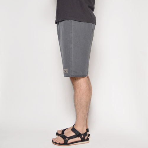 Vans/Solidify Borad Shorts�ʥХ� �ܡ��ɥ��硼�ġ˥֥�å� [a-0250]