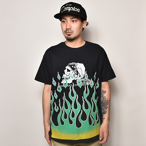 Flames & Skull T-Shirt（フレームス＆スカル Tシャツ）ブラック
