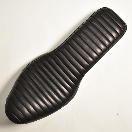Hates Seat Co./Tuck and Roll Cobra Seat（ヘイツシート シート