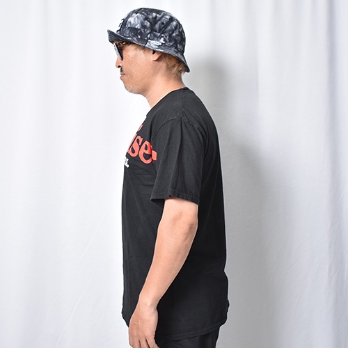 Budweiser/Spread Arm Logo S/S T-shirt�ʥХɥ磻���� T����ġ˥֥�å� [a-8640]