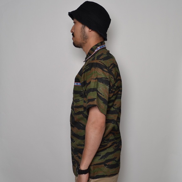 US ARMY��US/S/S Tyrolean Tiger Camo Utility Shirt��US�����ߡ� �����ꥢ�� �桼�ƥ���ƥ�������ġ˥֥롼 [n-6894]