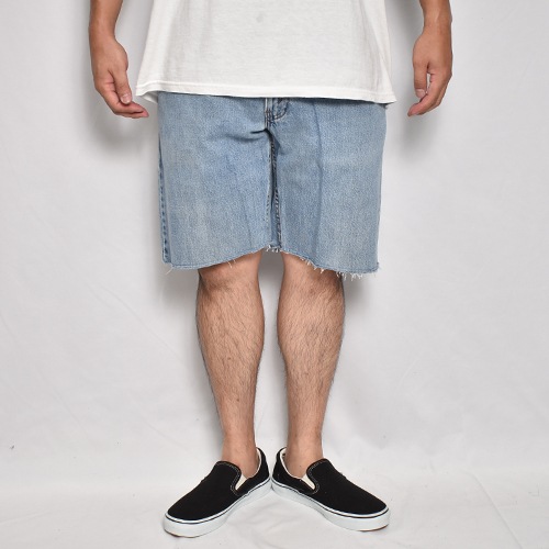 ��Levi's Silver Tab/Customized Cut Off Denim Shorts�ʥ꡼�Х�������С����� �ǥ˥ॷ�硼�ġ˥���ǥ���/������W33 [z-9140]