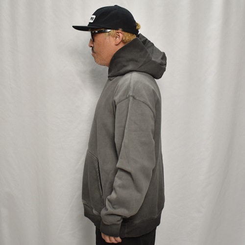 Made Blanks/Exclusive Recess Pullover Hoodie（メイドブランクス
