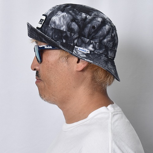 Modelo Beer/Official Sunglass�ʥ�ǥ��ӥ� ���󥰥饹�˥ͥ��ӡ��ߥߥ顼��� [a-8643]
