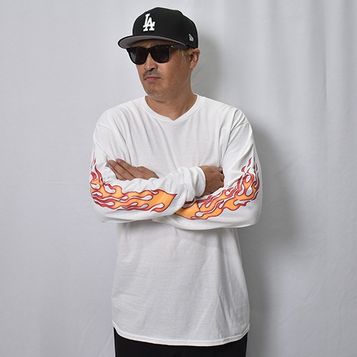 Flames Printed L/S T-Shirt�ʥե졼�ॹ T����ġ˥ۥ磻�ȡߥ�å� [a-8706]