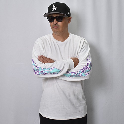 Flames Printed L/S T-Shirt�ʥե졼�ॹ T����ġ˥ۥ磻�ȡߥ֥롼 [a-8708]